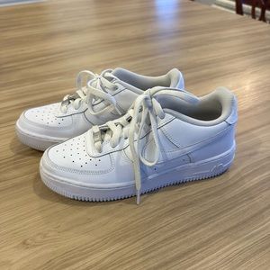 Nike Air Force 1 women’s 8, men’s 6.5